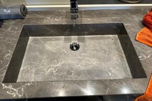 M/Y Dragonfly 1 - Marble Sink