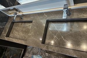 M/Y Dragonfly 1 - Marble Sink