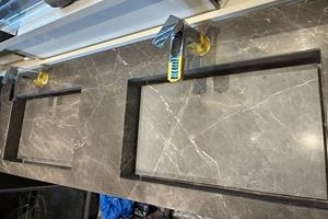 M/Y Dragonfly 1 - Marble Sink